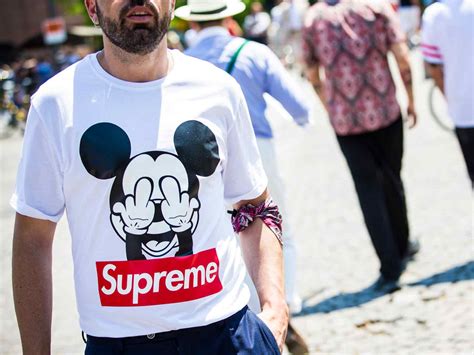 The History of Supreme: From Small Shop to Legendary Cult Status 